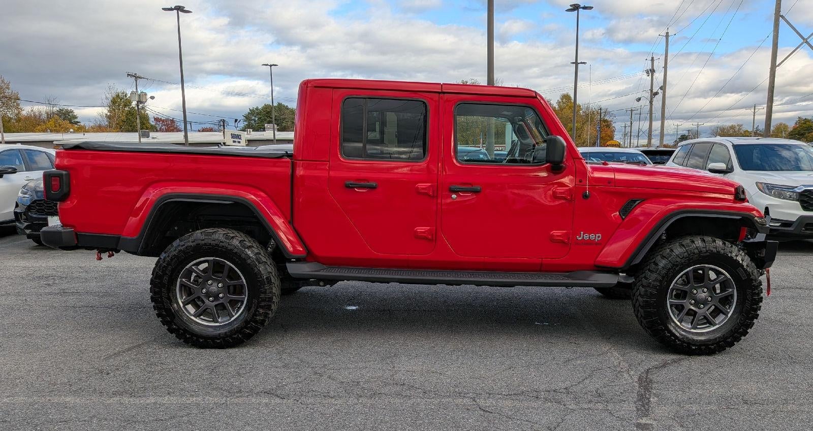 2022 Jeep Gladiator Overland