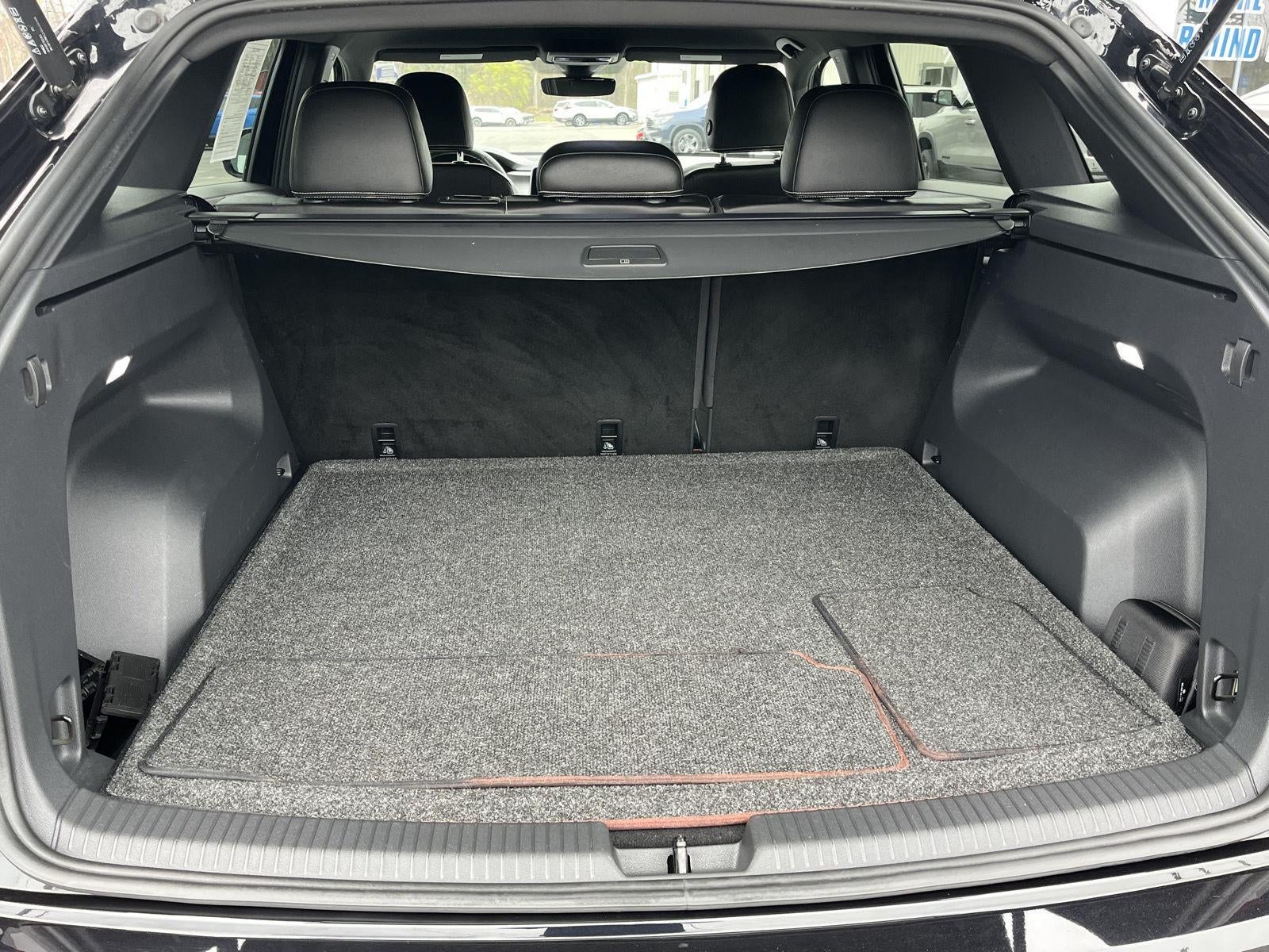 2024 Volkswagen Atlas Cross Sport 2.0T SE