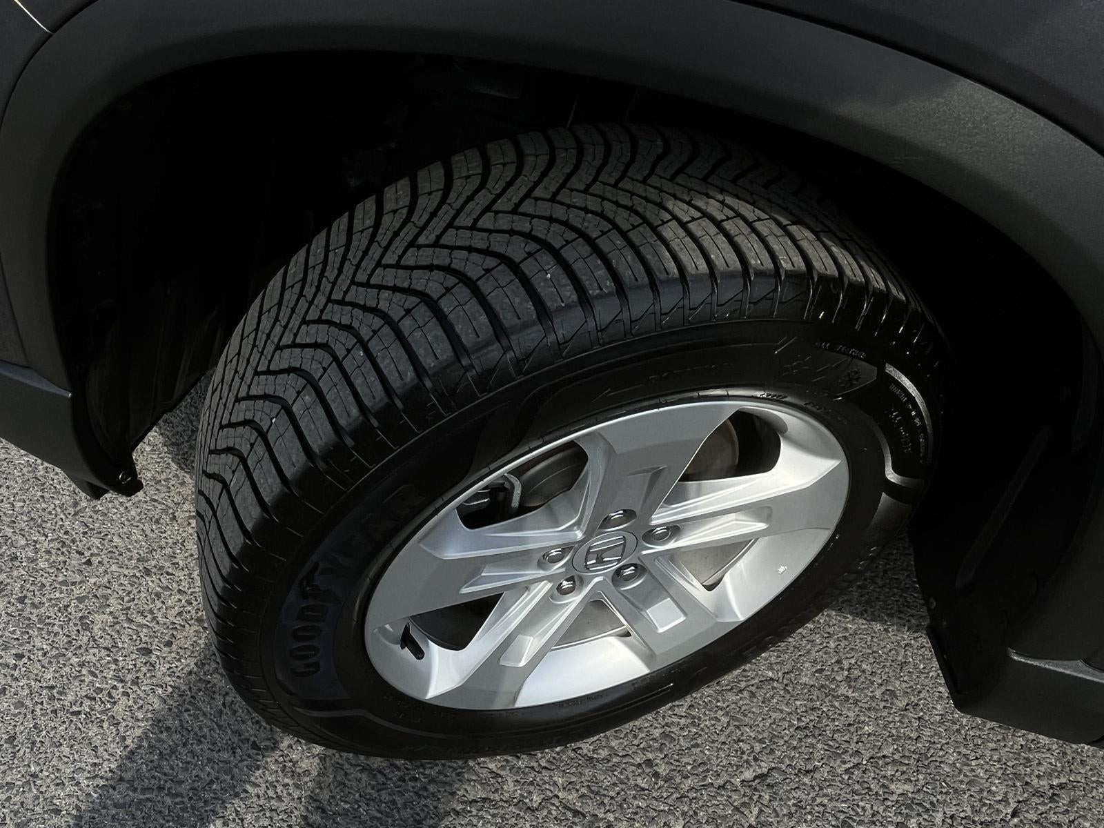 2023 Honda Pilot LX