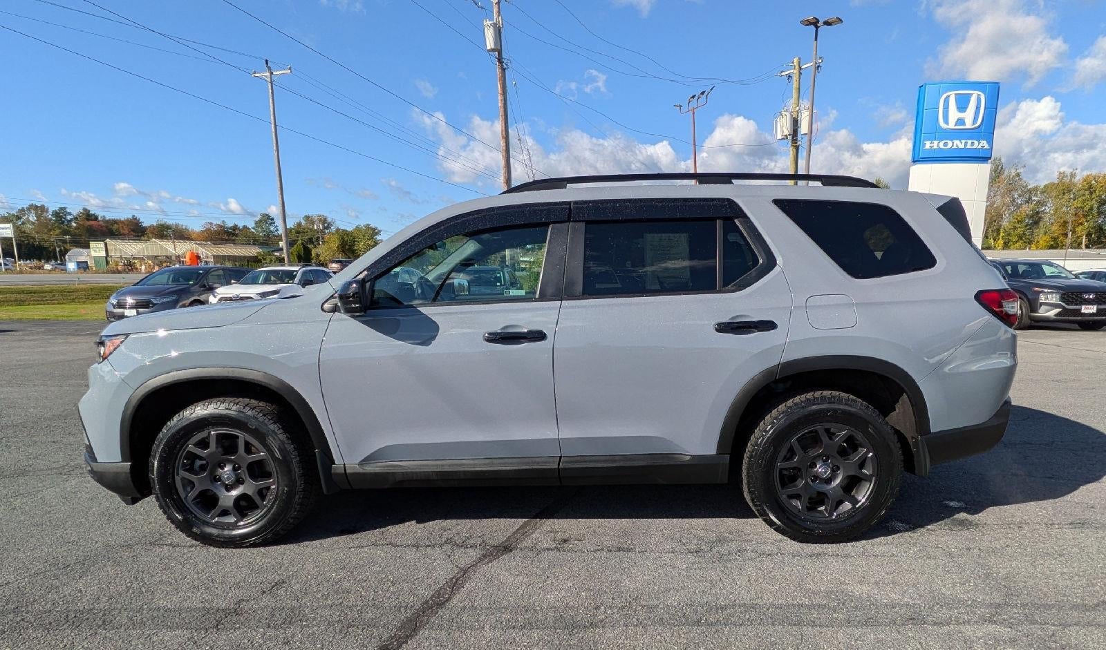 2025 Honda Pilot TrailSport