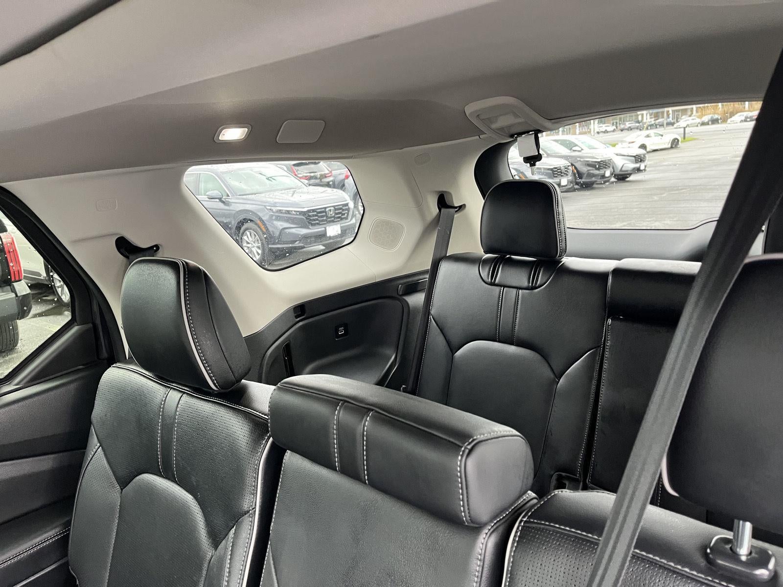 2023 Honda Pilot Elite