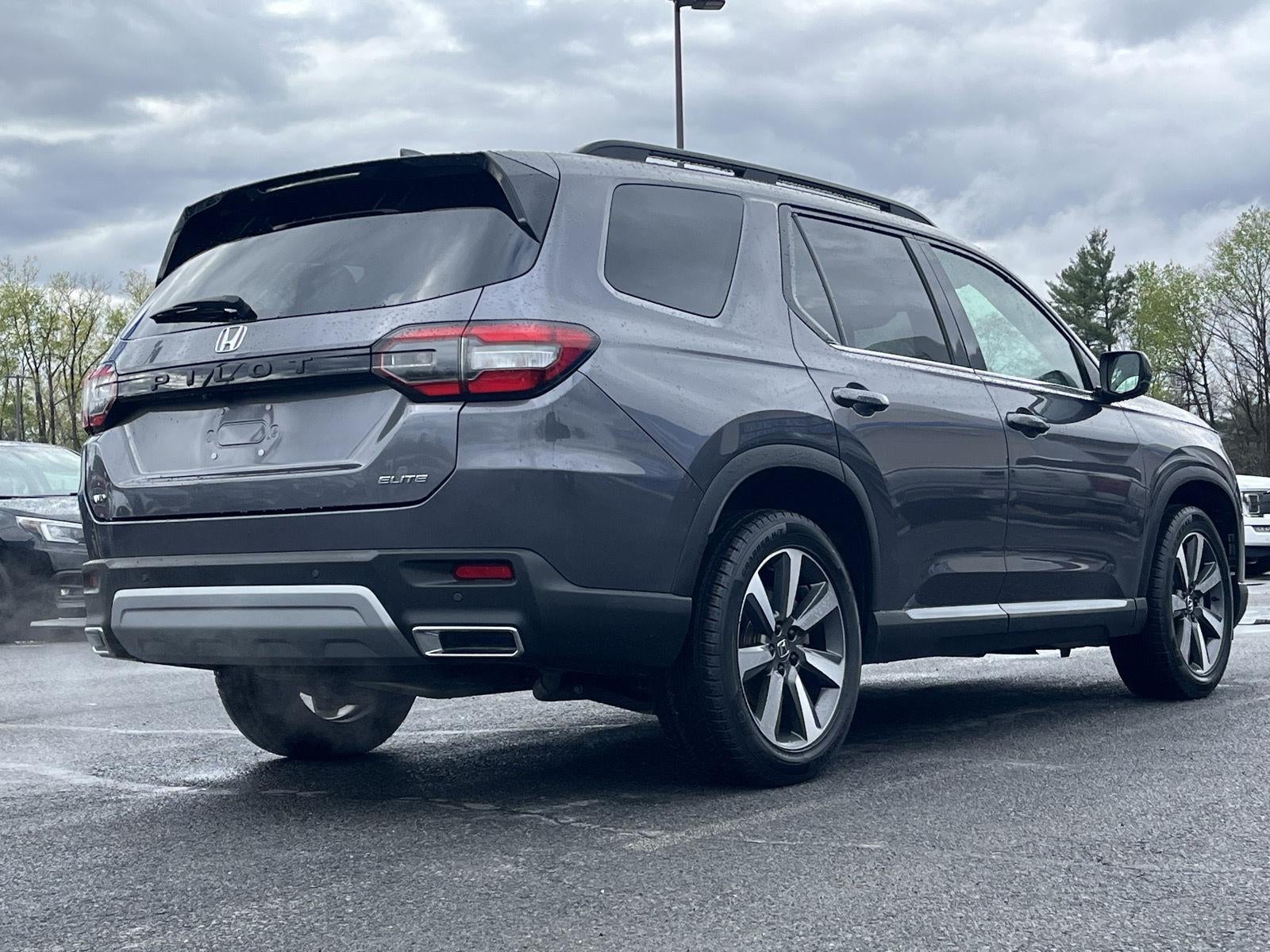 2023 Honda Pilot Elite
