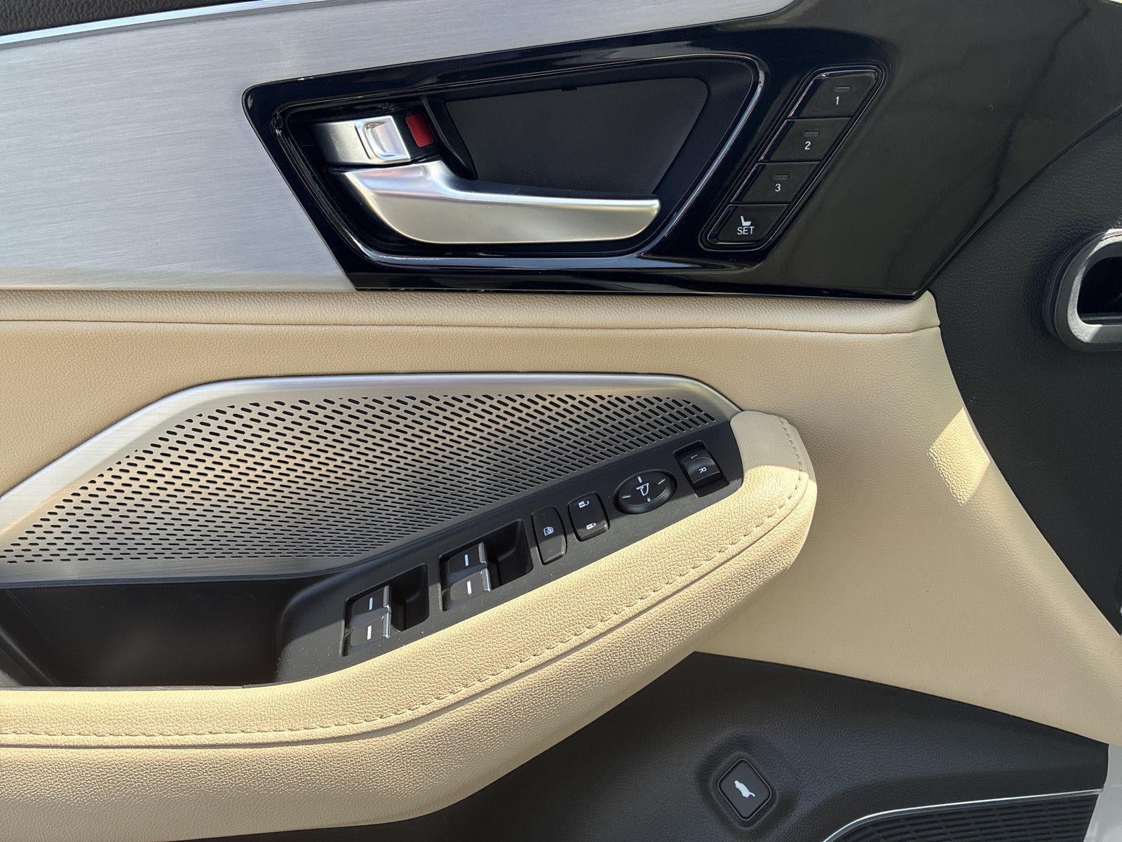2023 Acura MDX Base