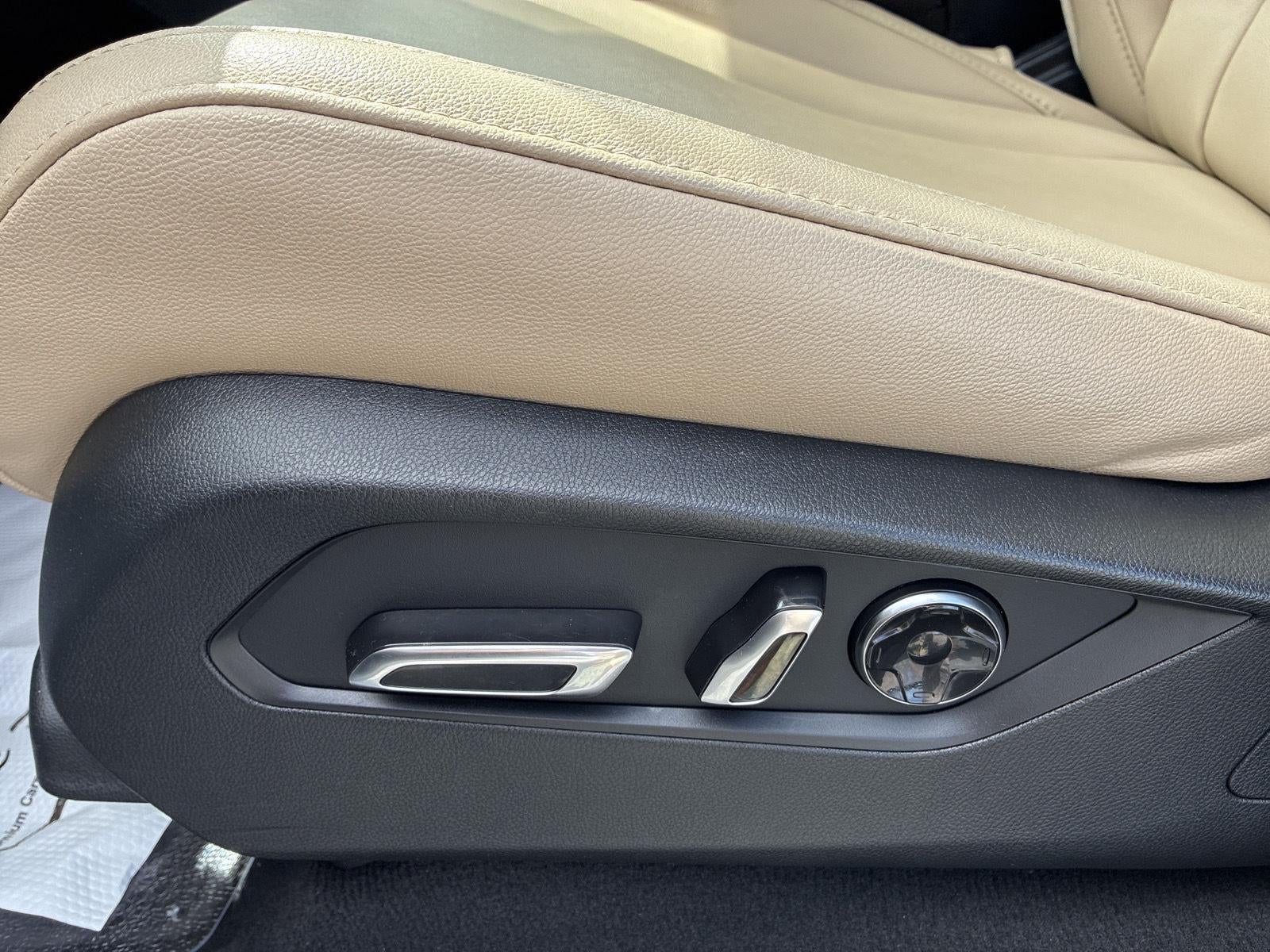 2023 Acura MDX Base