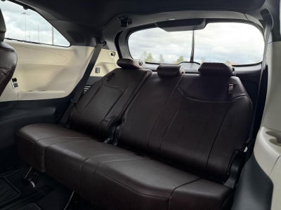 2022 Toyota Sienna Platinum