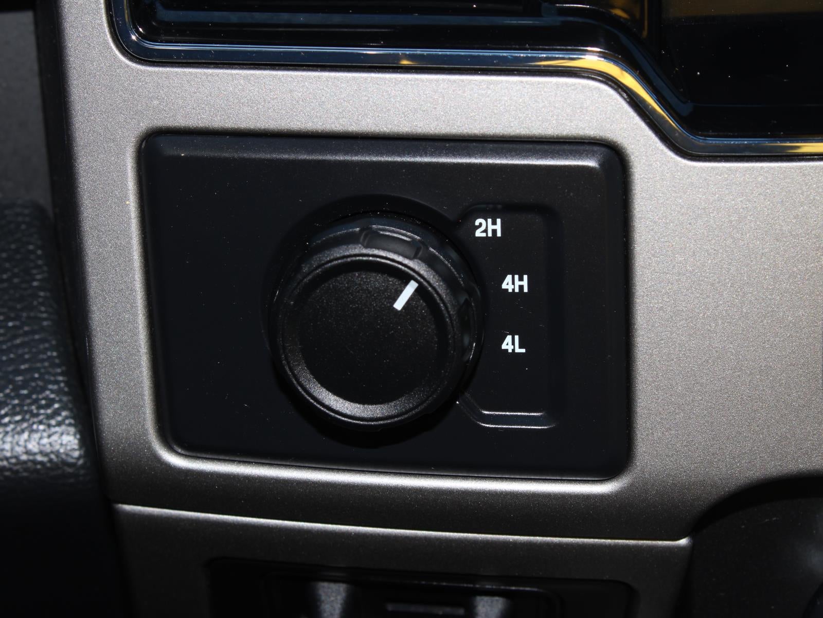 2022 Ford Super Duty F-250 SRW LARIAT