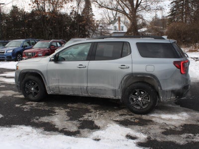 2023 GMC Acadia AT4