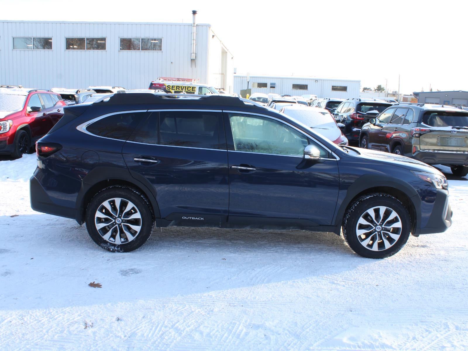 2023 Subaru Outback Touring