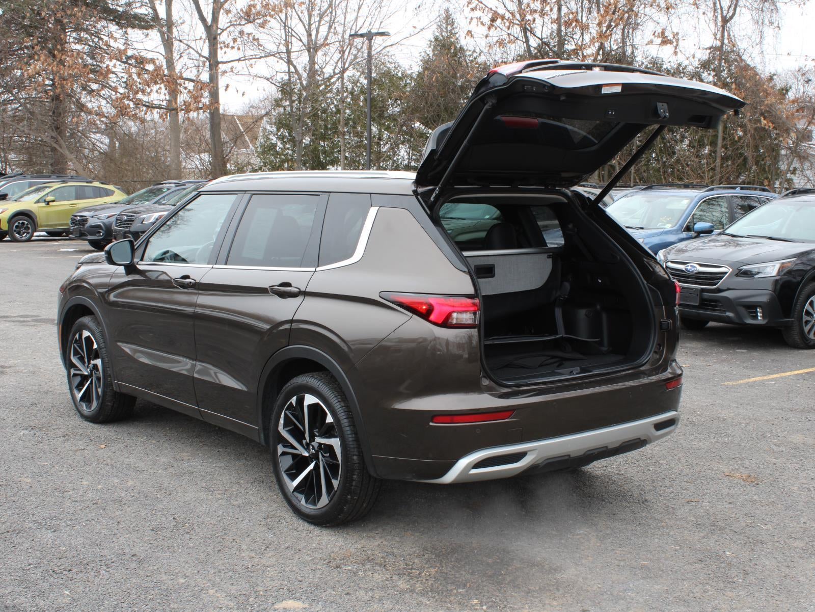 2023 Mitsubishi Outlander SEL