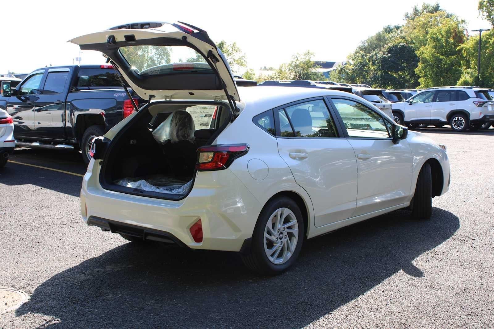 2025 Subaru Impreza Base