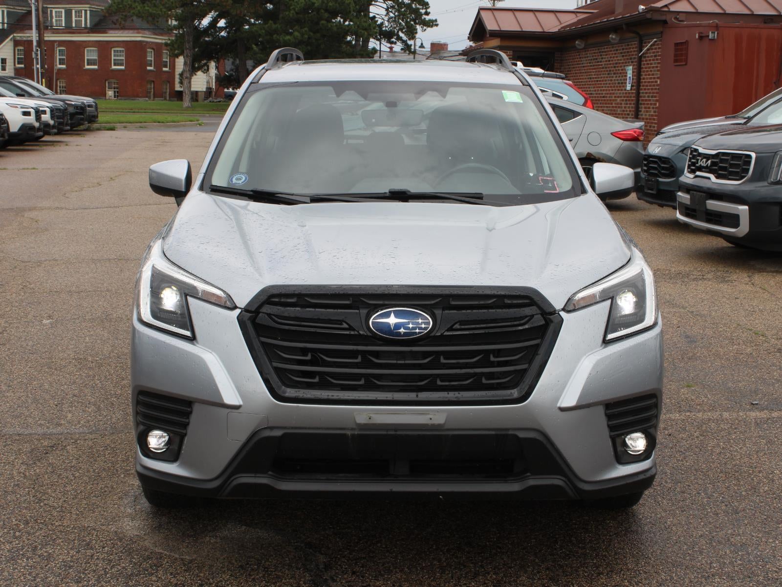 2024 Subaru Forester Premium