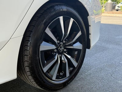2023 Honda Civic Hatchback EX-L