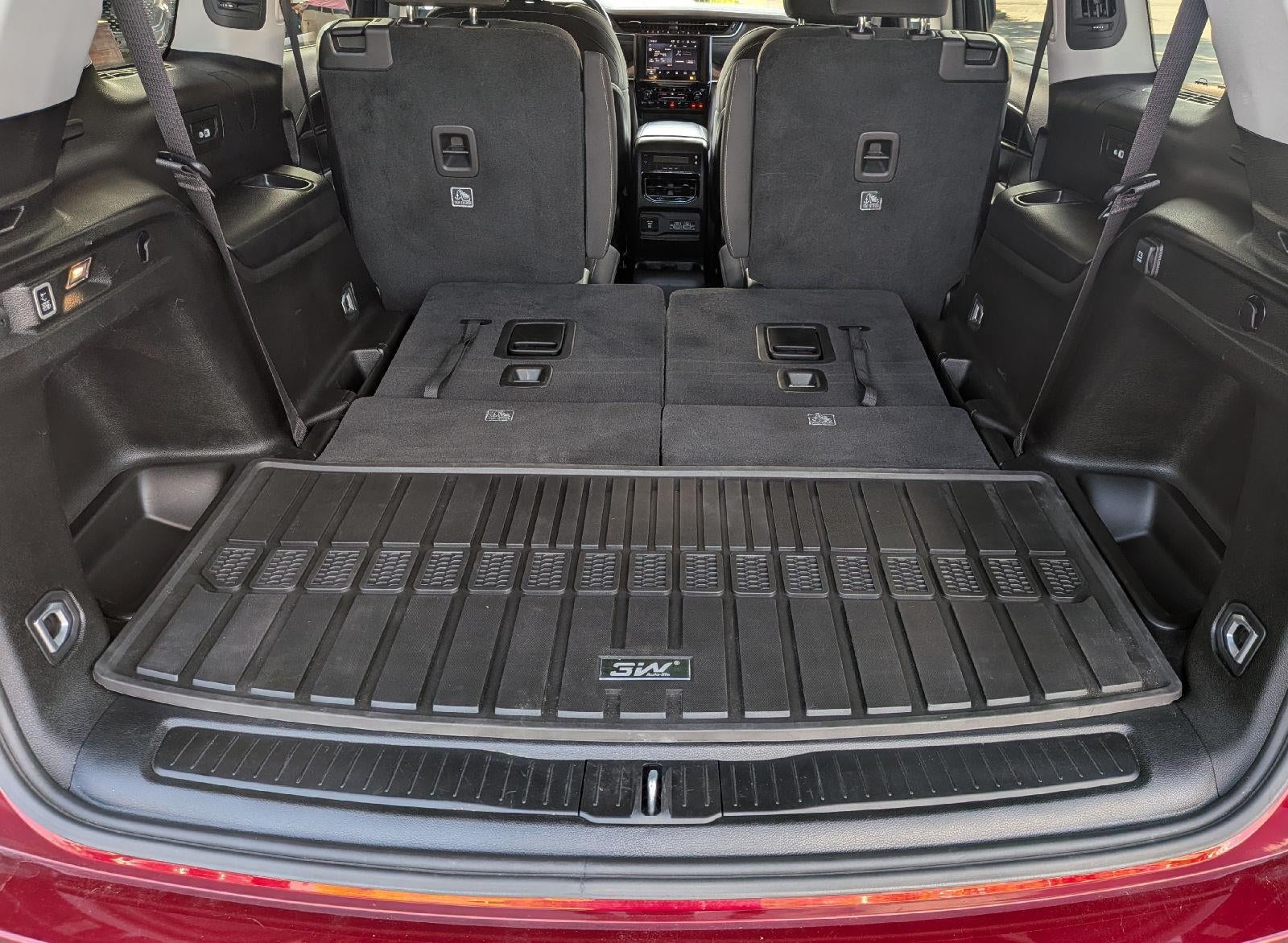 2022 Jeep Grand Cherokee L Laredo