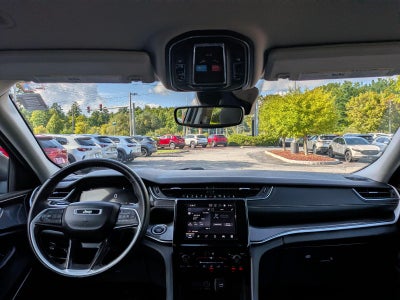 2022 Jeep Grand Cherokee L Laredo