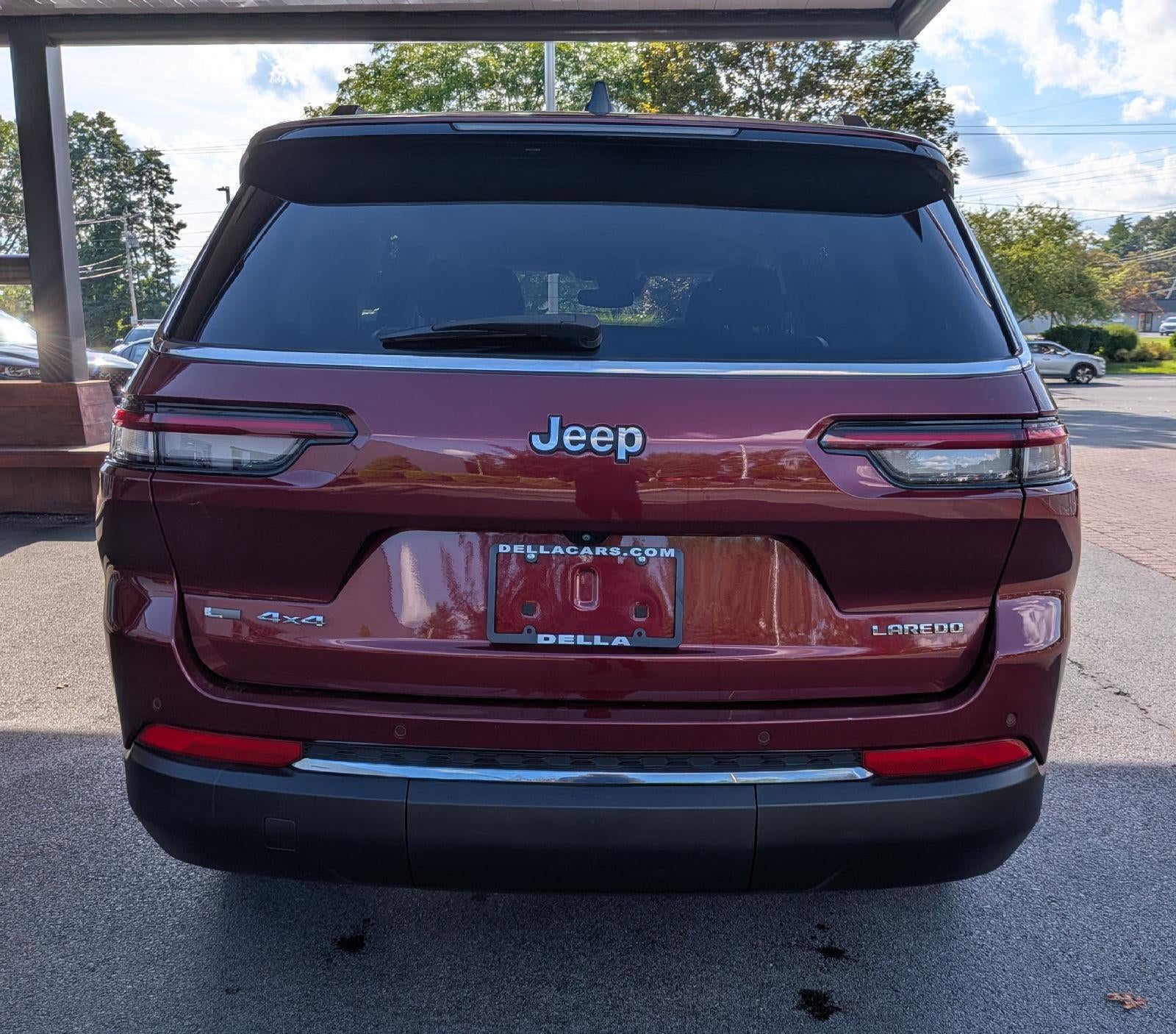 2022 Jeep Grand Cherokee L Laredo