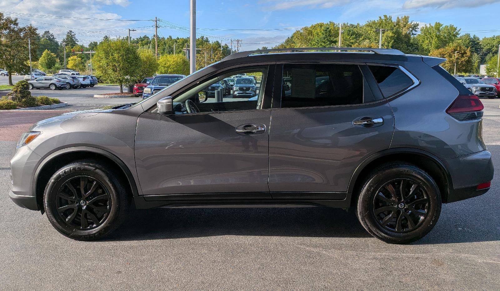 2020 Nissan Rogue SV