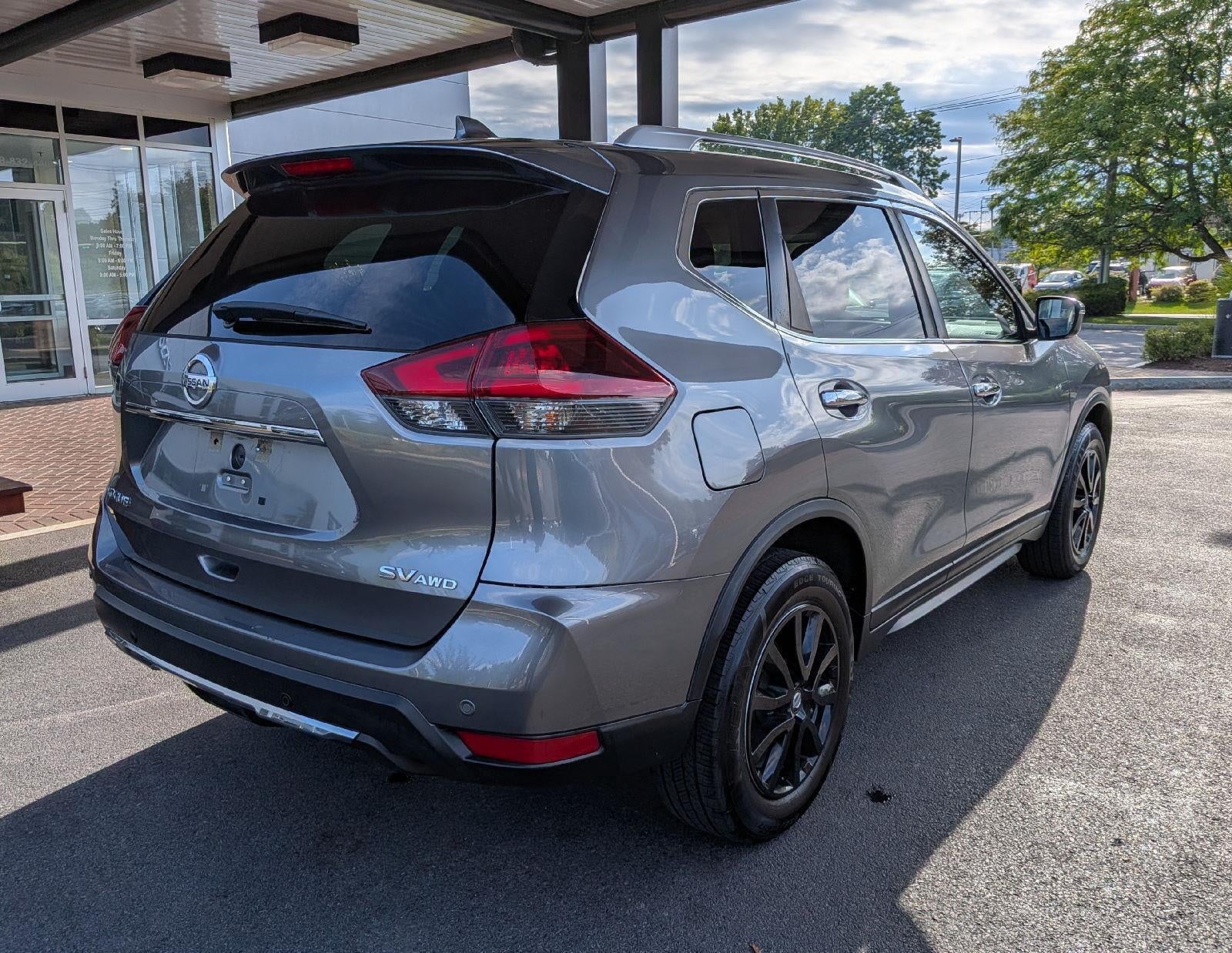 2020 Nissan Rogue SV