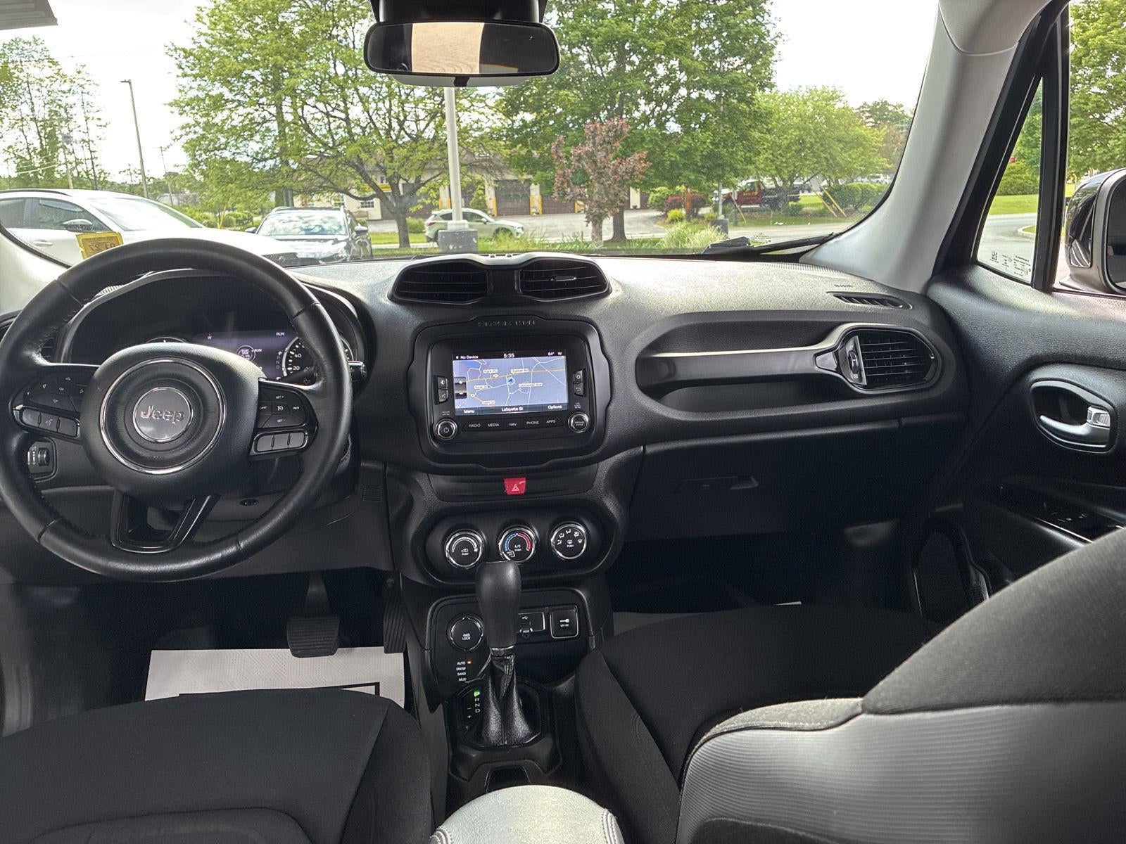 2017 Jeep Renegade Altitude