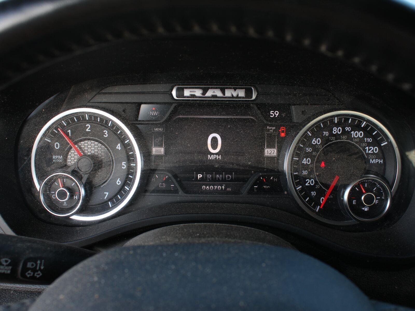 2022 RAM 1500 Big Horn Quad Cab 4x4 6'4" Box