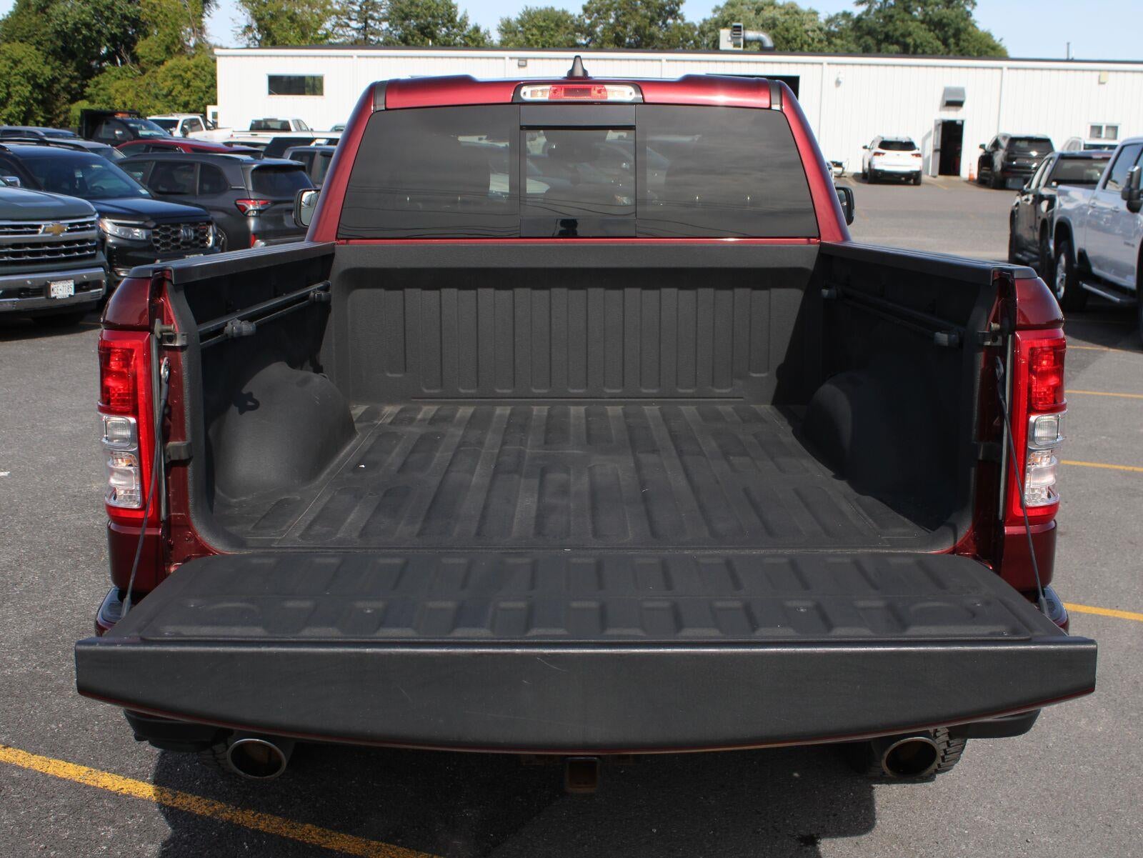 2020 RAM 1500 Big Horn Quad Cab 4x4 6'4" Box