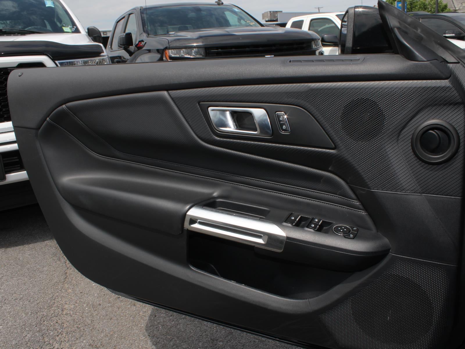 2025 Ford Mustang EcoBoost