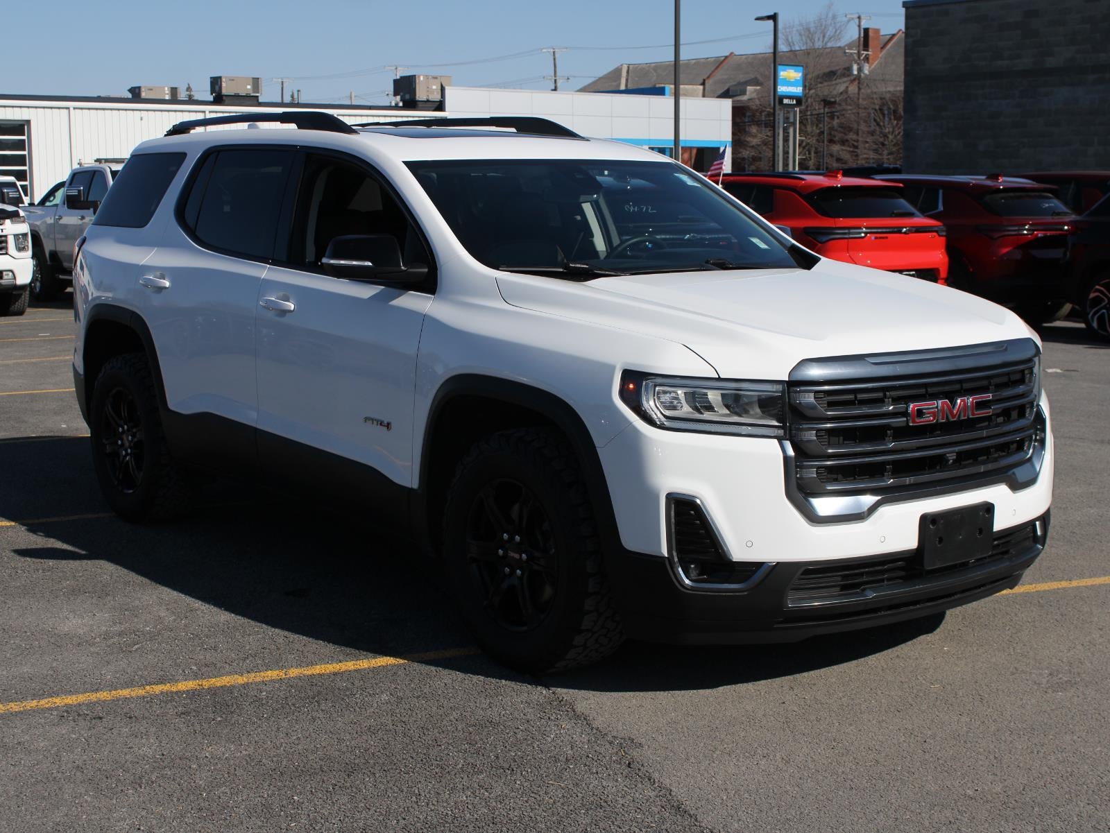 2023 GMC Acadia AT4
