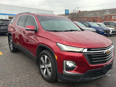 2022 Chevrolet Traverse LT Leather