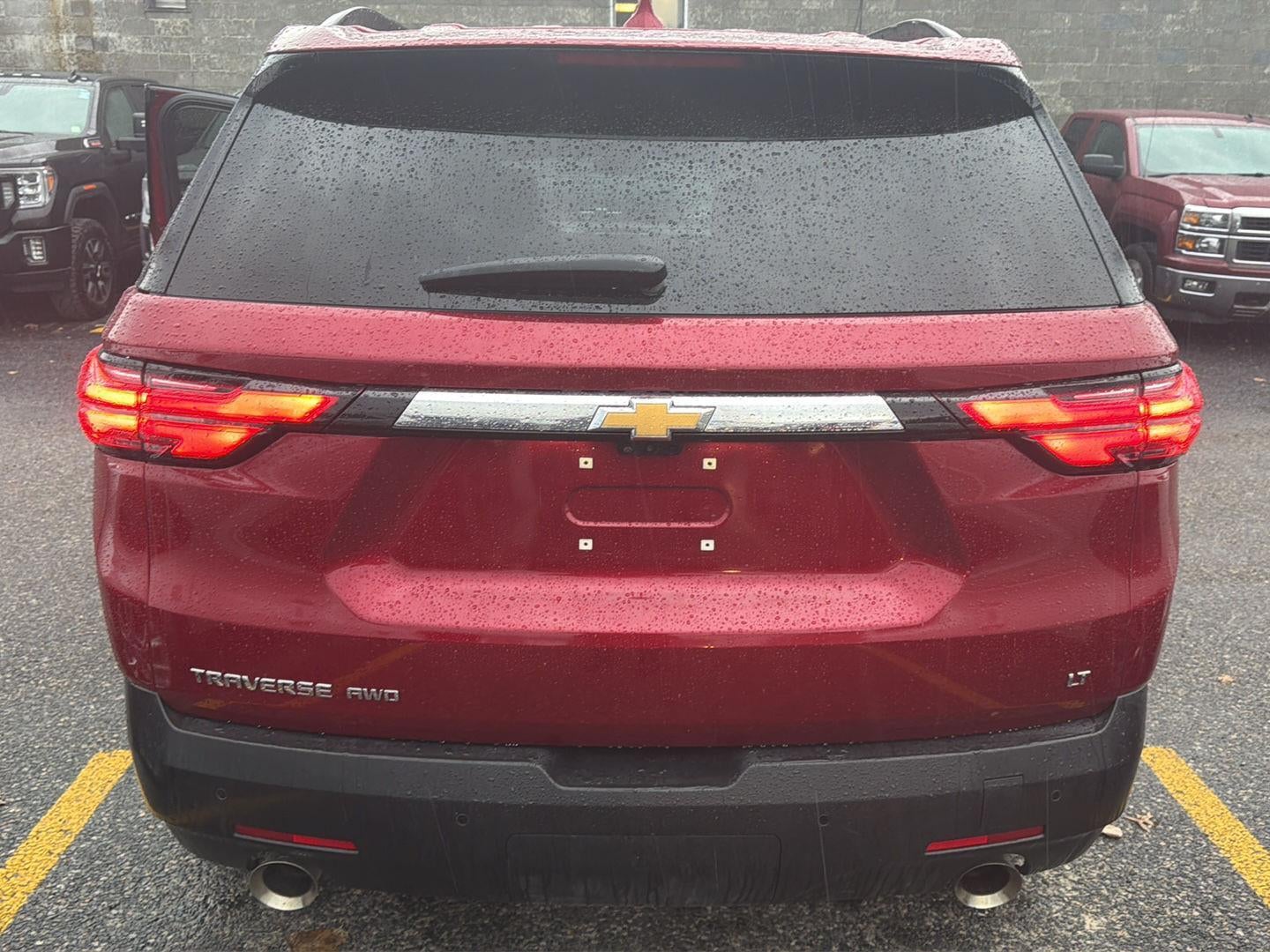 2022 Chevrolet Traverse LT Leather