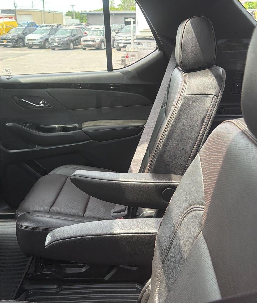 2023 Chevrolet Traverse High Country