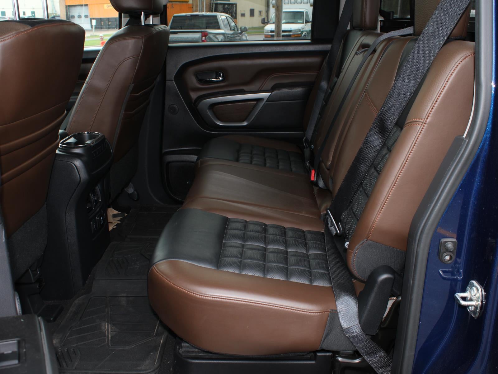 2017 Nissan Titan Platinum Reserve