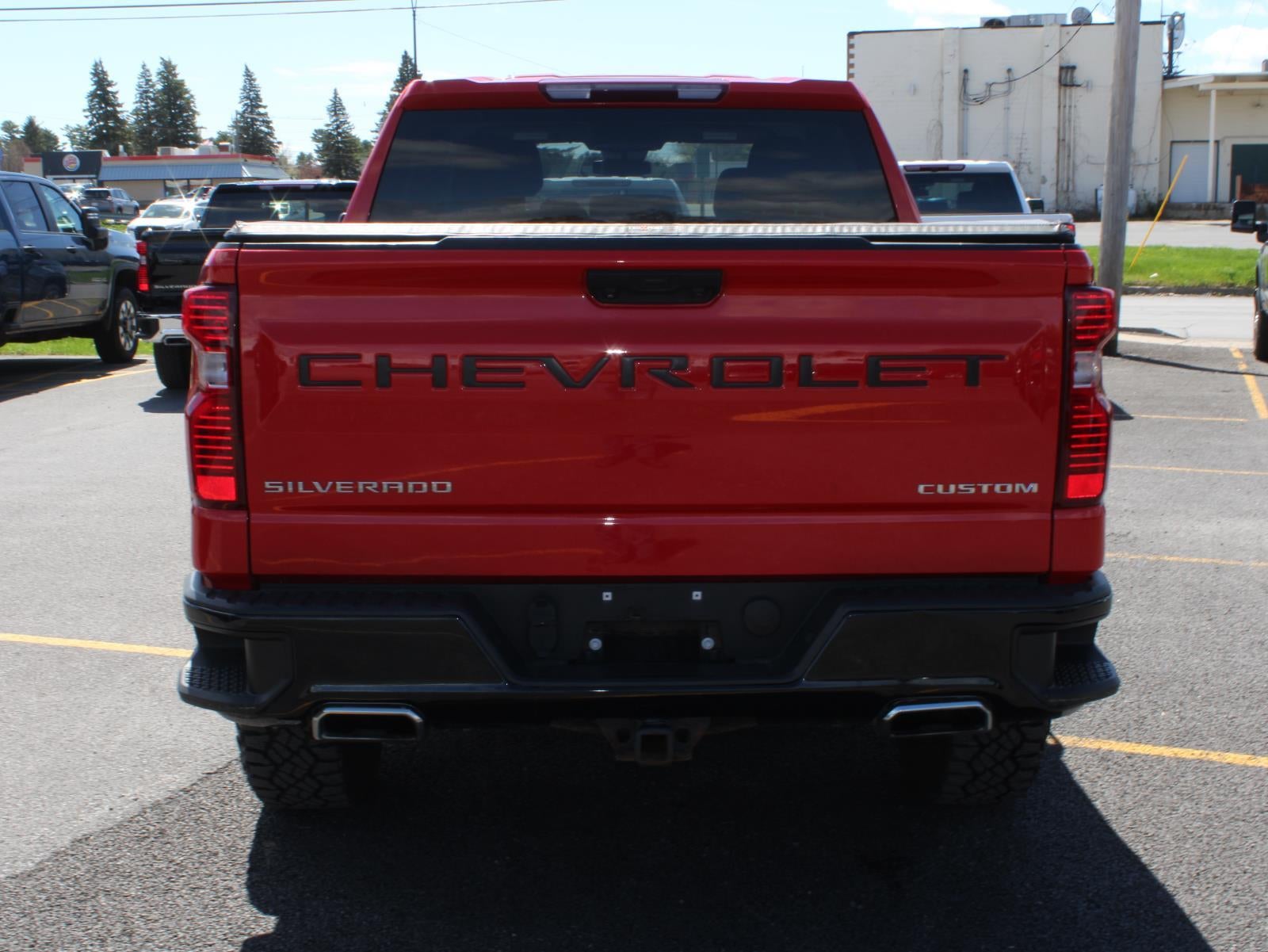 2022 Chevrolet Silverado 1500 Custom Trail Boss