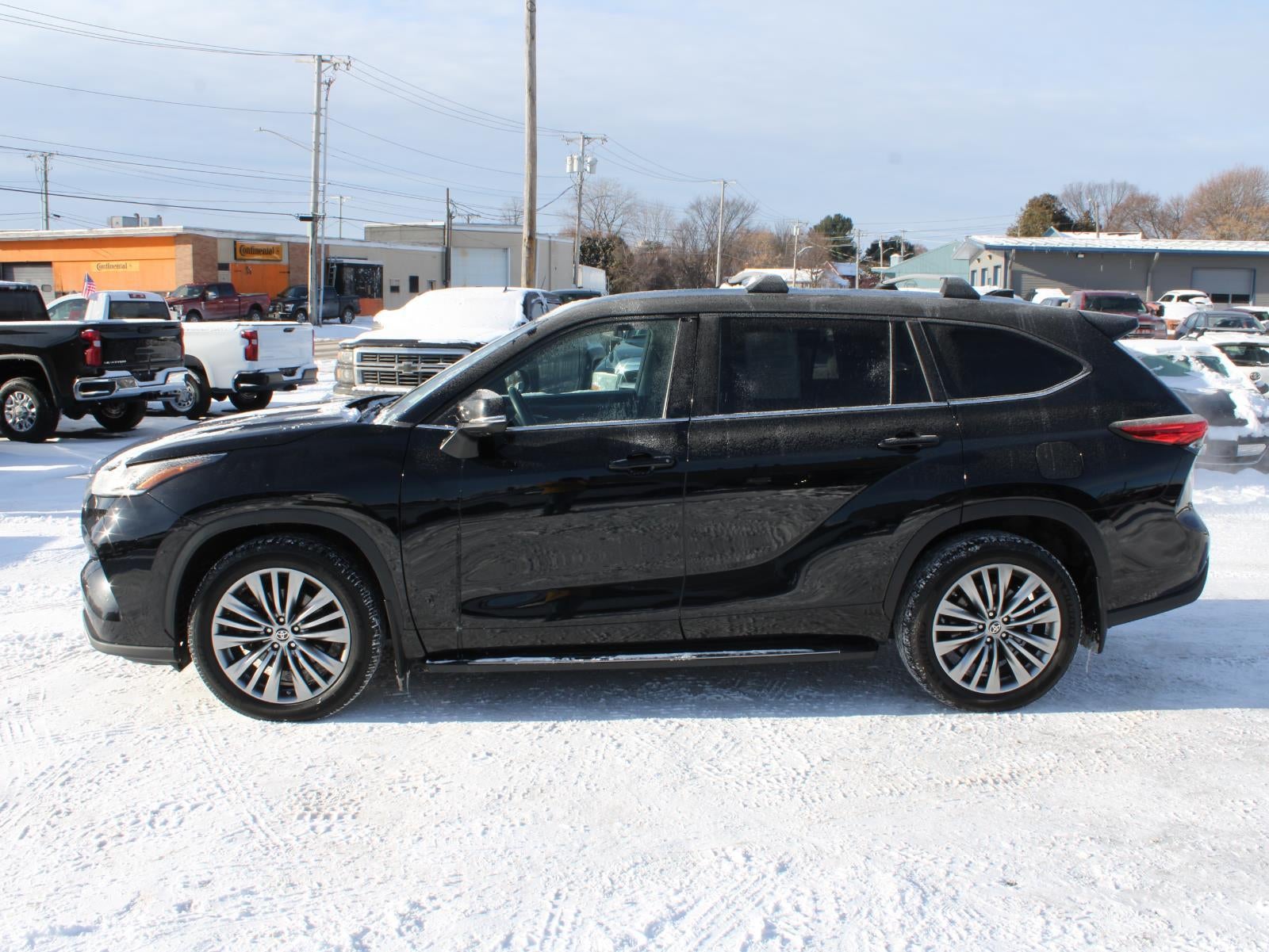 2022 Toyota Highlander Platinum