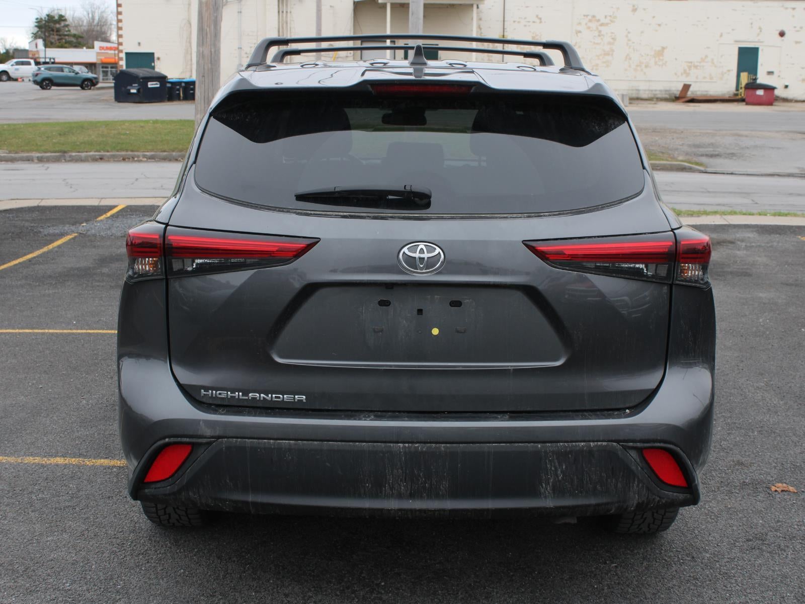 2023 Toyota Highlander L