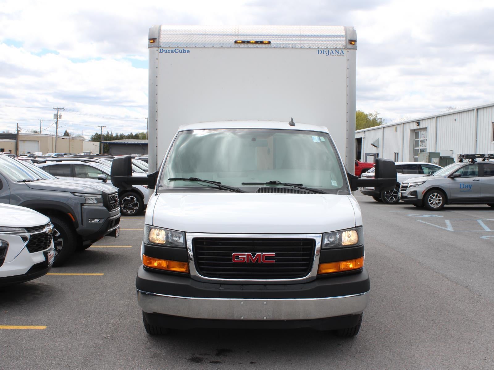 2021 GMC Savana Cutaway 4500 VAN 177" RWD