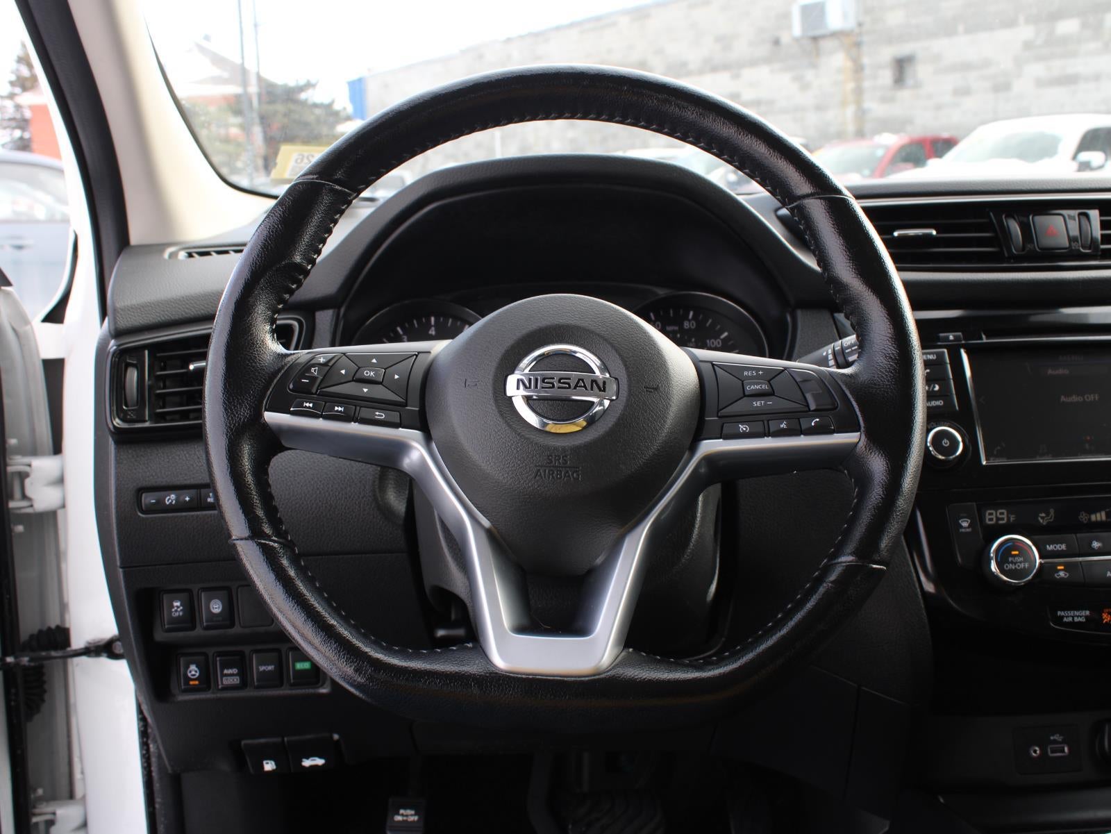 2022 Nissan Rogue Sport SV